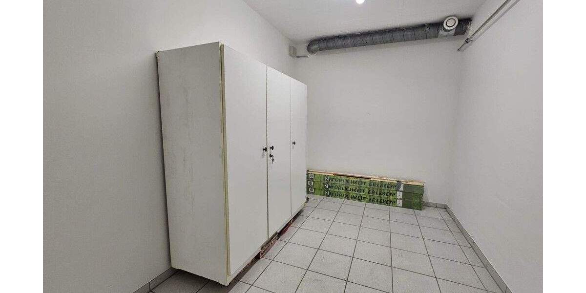Etagenwohnung Solingen Ohligs-Aufderhöhe - 3 Zimmer, 117 m&sup2;, 1.400&euro; | Angebot:23100252