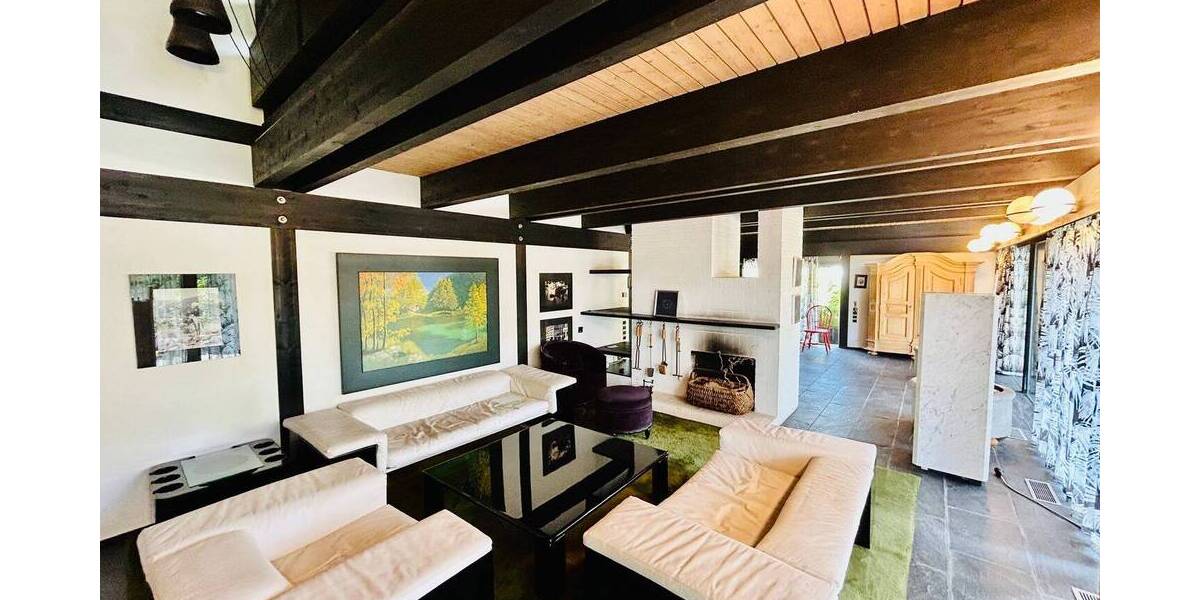 Charmantes Einfamilienhaus (HUF HAUS) mit Doppelgarage, Außenpool und Keller in ruhiger Wohnlage! 7 zimmer