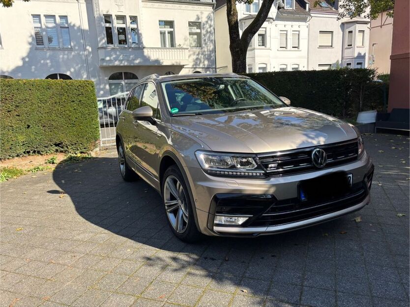 VW Tiguan 112.000 km 21.500 € Solingen 42653