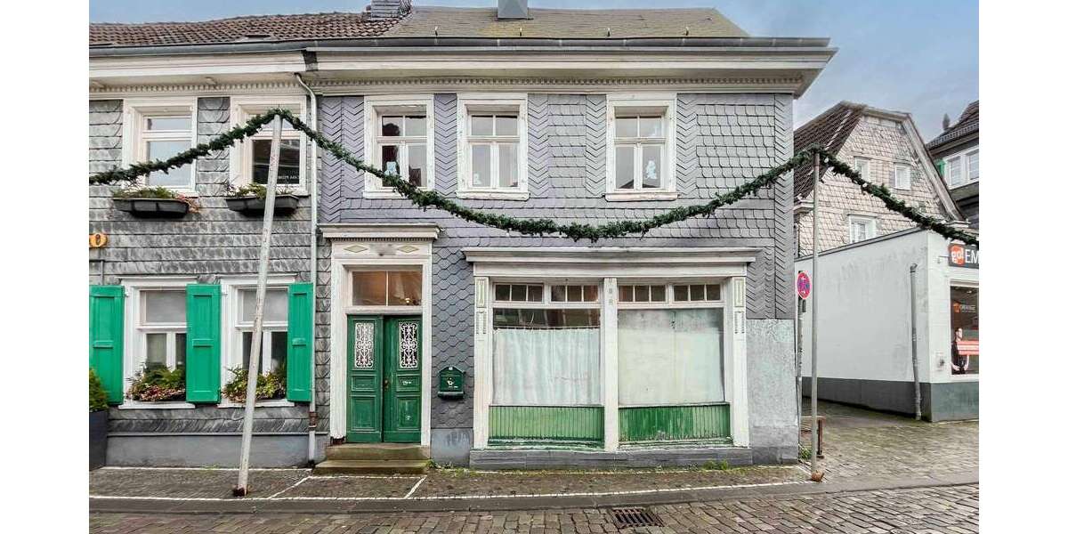Einfamilienhaus Solingen Central - 6 Zimmer, 108 m&sup2;, 160.000&euro; | Angebot:26751211