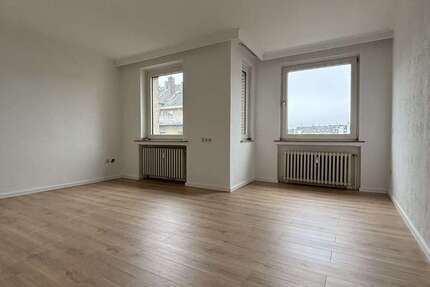Wohnung zum Mieten in Düsseldorf 1.050 € 85 m² 3 zimmer