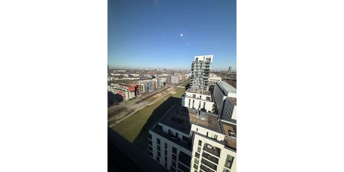 Wohnung zum Kaufen in Düsseldorf 749.000 € 90 m² 2 zimmer