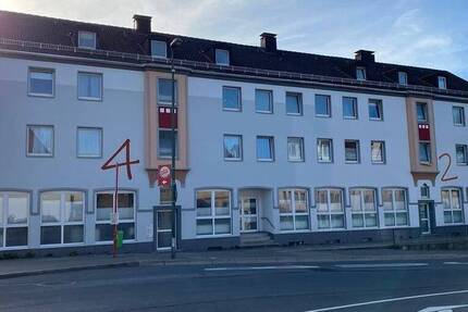 RESERVIERT: Direkt am Bräucken: 3-Zimmer-Etagenwohnung mit Balkon