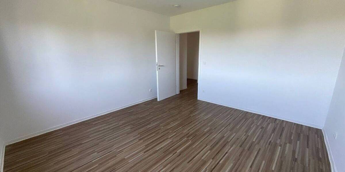 Etagenwohnung Remscheid Süd - 3 Zimmer, 79 m&sup2;, 735&euro; | Angebot:26863055