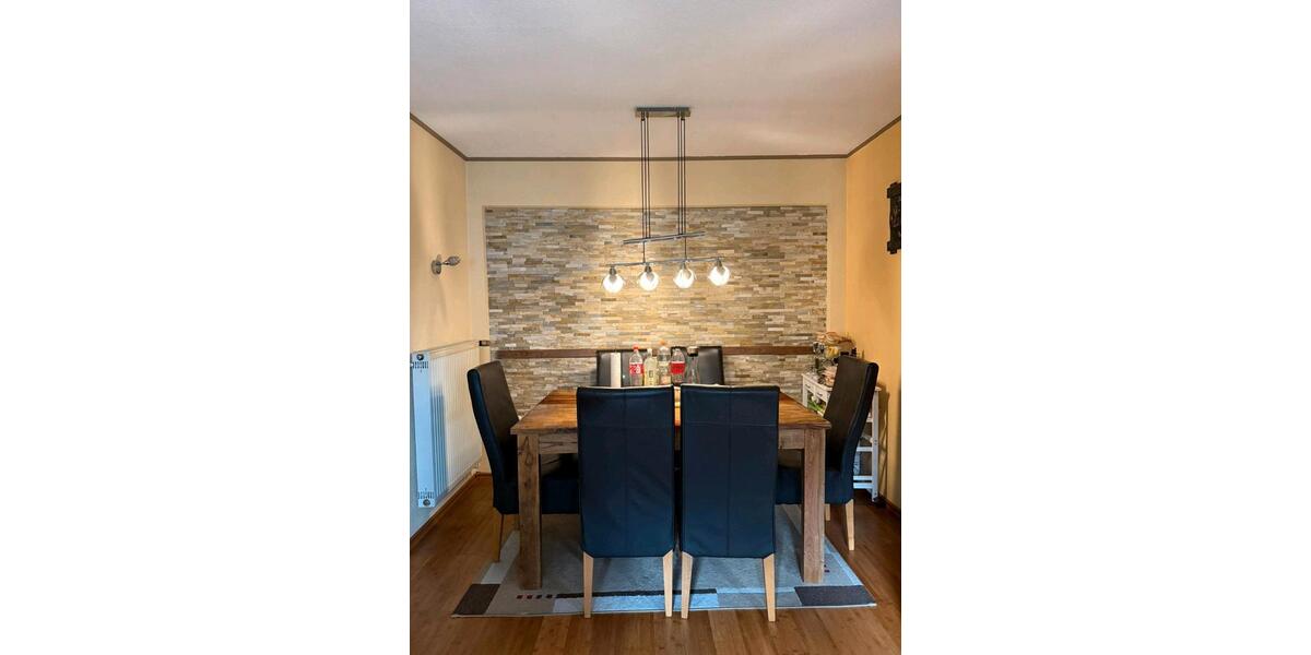 Schöne Doppelhaushälfte mit Garten in Zentraler RemscheiderLage 5 zimmer