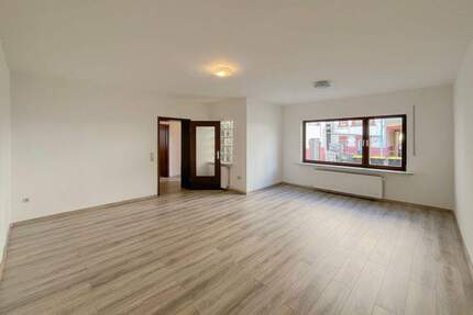 Wohnung Hagen Wehringhausen - 3 Zimmer, 97 m&sup2;, 670&euro; | Angebot:26796176