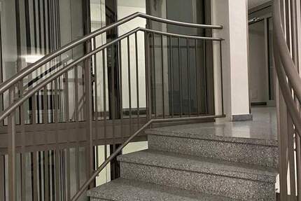 Immobilien-Richter: Etagenwohnung in exklusiver Lage mit Balkon 1 zimmer