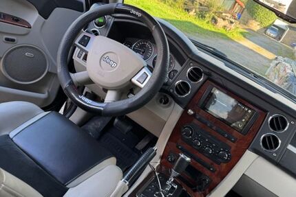 Jeep Commander 267.582 km 15.999 &euro; Odenthal 51519