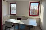 Gewerbeimmobilie Büros & ebenerdige Halle zimmer
