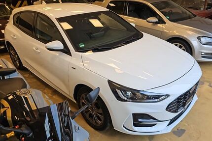 Ford Focus 35.300 km 17.989 &euro; Bergisch Gladbach 51465