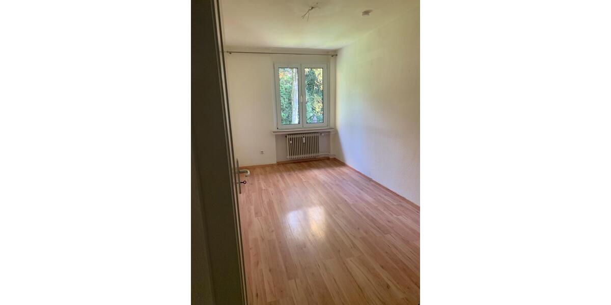 3 Zimmerwohnung KDB mit zwei Balkonen in Wuppertal Uellendahl zimmer