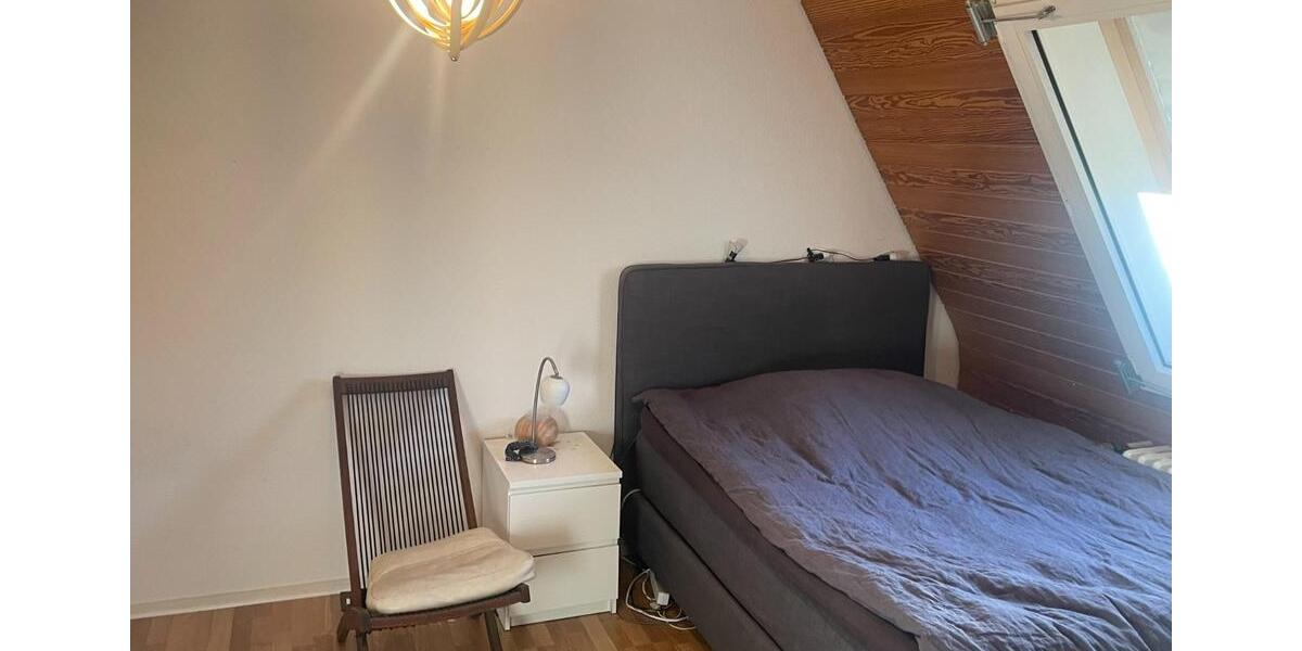 Untermieter für möblierte 3 Zimmer Wohnung für 1 Jahr 3 zimmer