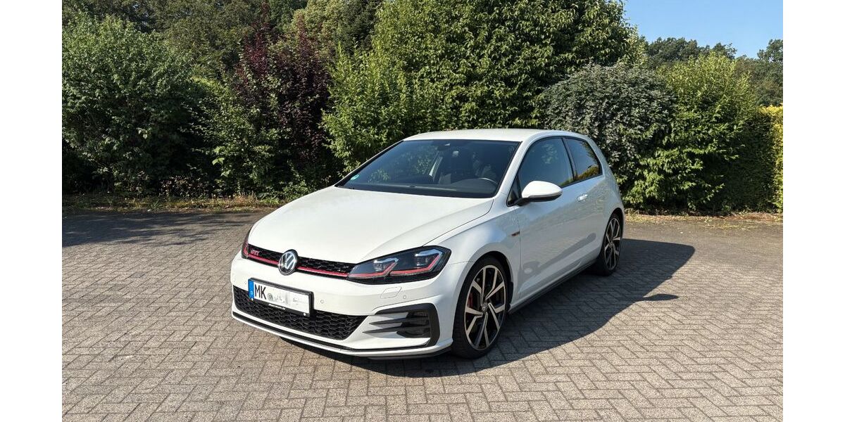 VW Golf 59.500 km 23.800 &euro; Halver 58553