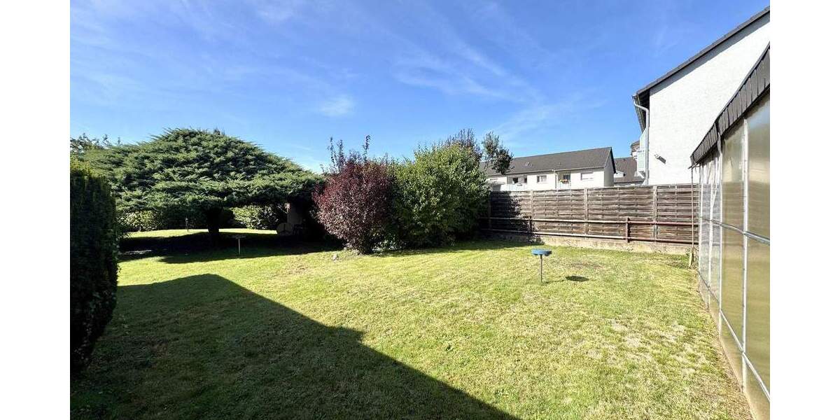 Frei stehendes Einfamilienhaus in schöner Hitdorfer Lage 5 zimmer