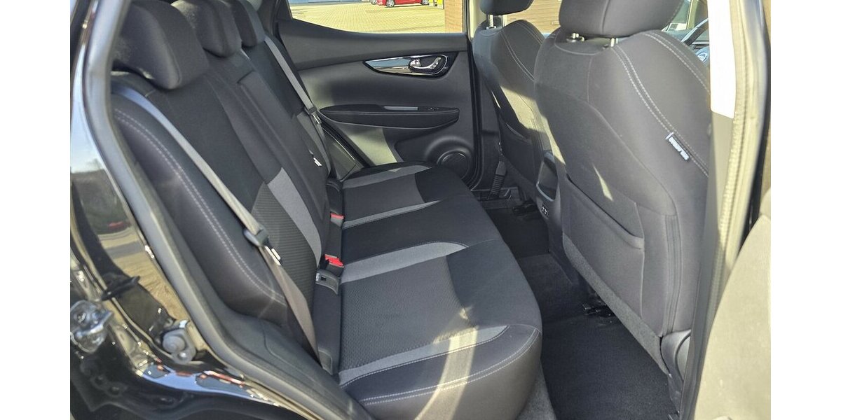 Nissan Qashqai N-Connecta Automatik|AHK|Winterpaket|LED 79.663 km 18.450 &euro; Wermelskirchen 42929