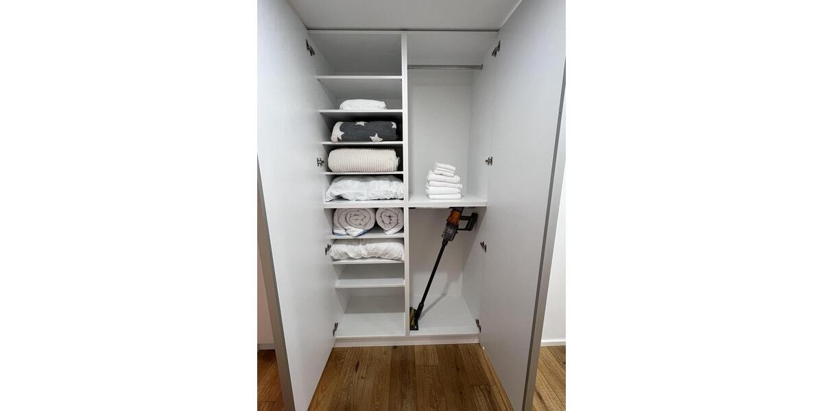 Möblierte Premiumwohnung mit Garten in Düsseltal – All-Inclusive Miete mit Pool & Sauna 2 zimmer