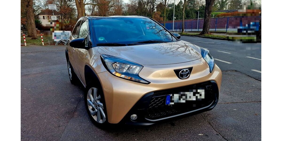 Toyota Aygo (X) 105.000 km 12.390 &euro; Langenfeld 40764