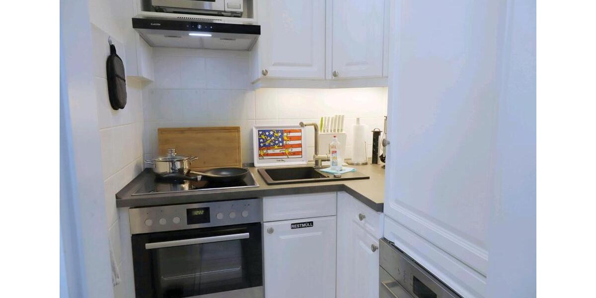 2,5 Zi. Wohnung, Tiefgarage, Keller, zentral, sehr strandnah 3 zimmer