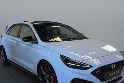 Hyundai i30 28.480 km 32.990 &euro; Remscheid 42857
