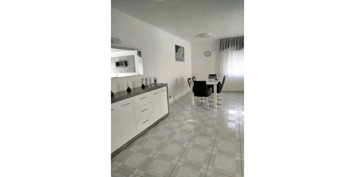 Wohnung zu vermieten!!! 2 zimmer