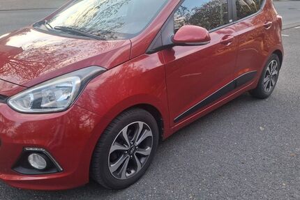Hyundai i10 103.000 km 6.000 &euro; wuppertal 42277
