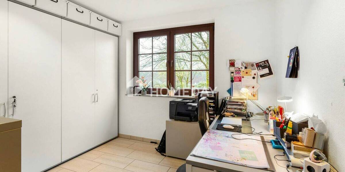Reihenendhaus Hückeswagen Innenstadt - 8 Zimmer, 170 m&sup2;, 495.000&euro; | Angebot:26189383