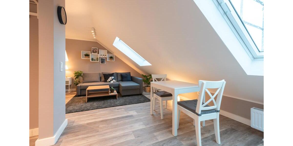 Dachgeschoßwohnung Bochum Bochum-Südwest - 1 Zimmer, 29 m&sup2;, 550&euro; | Angebot:24981826