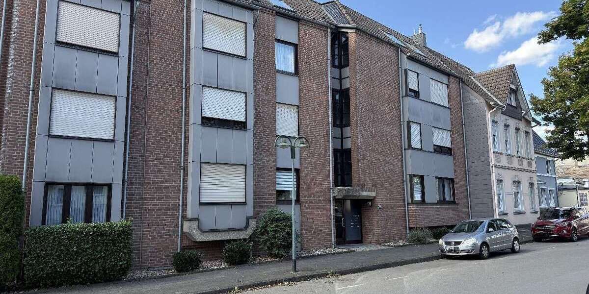Etagenwohnung Solingen Höhscheid - 3 Zimmer, 84 m&sup2;, 850&euro; | Angebot:27450505