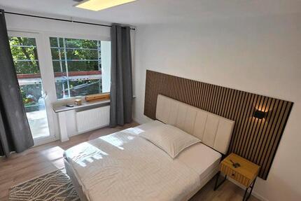 WG zimmer auf zeit , Komplett Neue Möbel! 1 zimmer