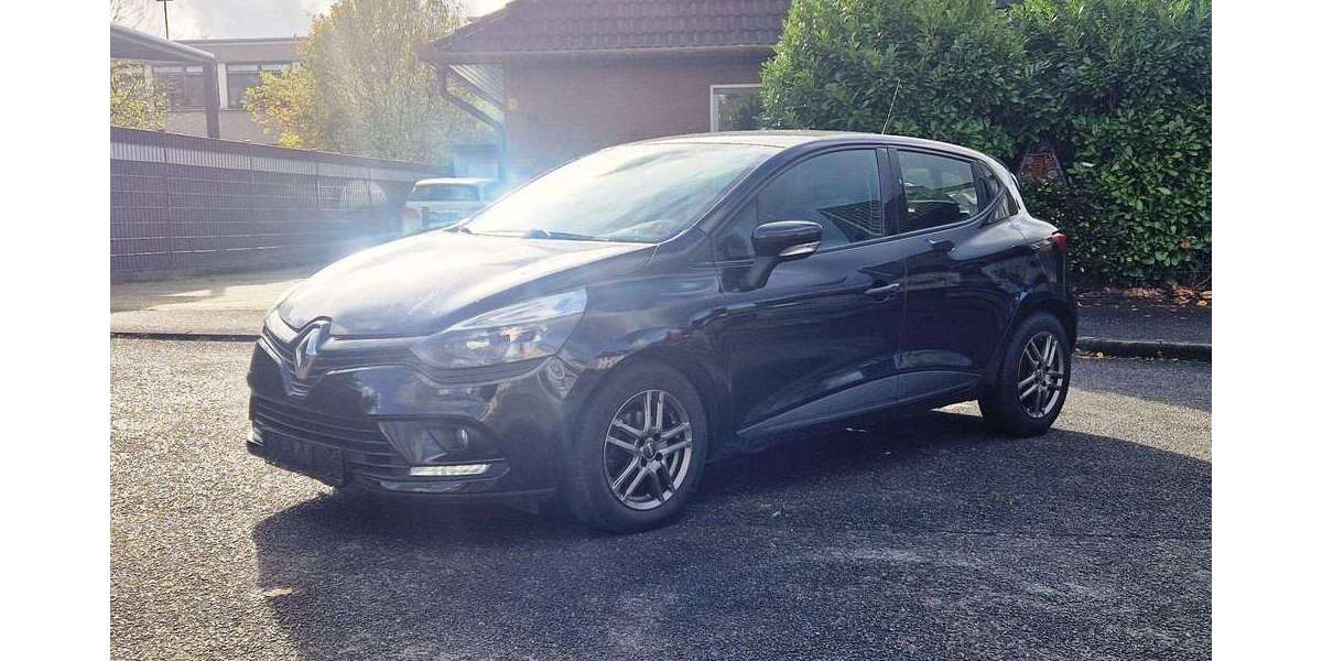 Renault Clio 153.000 km 5.950 &euro; Bergisch Gladbach 51469