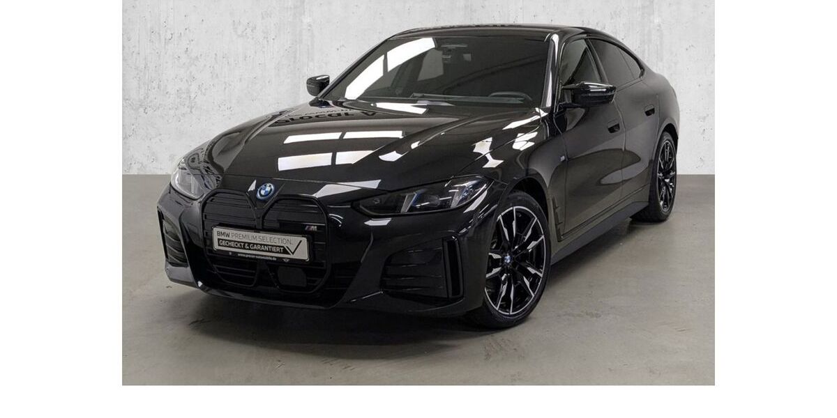 BMW i4 24.029 km 54.940 &euro; Düsseldorf 40595