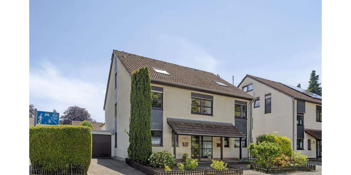 Einfamilienhaus Solingen Aufderhöhe - 5 Zimmer, 140 m&sup2;, 440.000&euro; | Angebot:26916376
