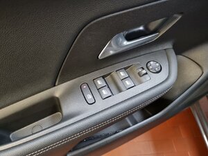 Opel Mokka Black Activ Drive Ass. Winterp. Navi Pro uvm 3.390 km 21.970 &euro; HAAN 42781