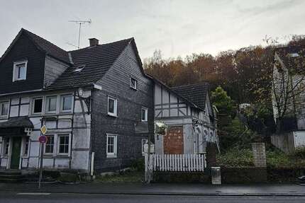 Haus zum Kaufen in Wuppertal 278.000 € 396 m² 15 zimmer