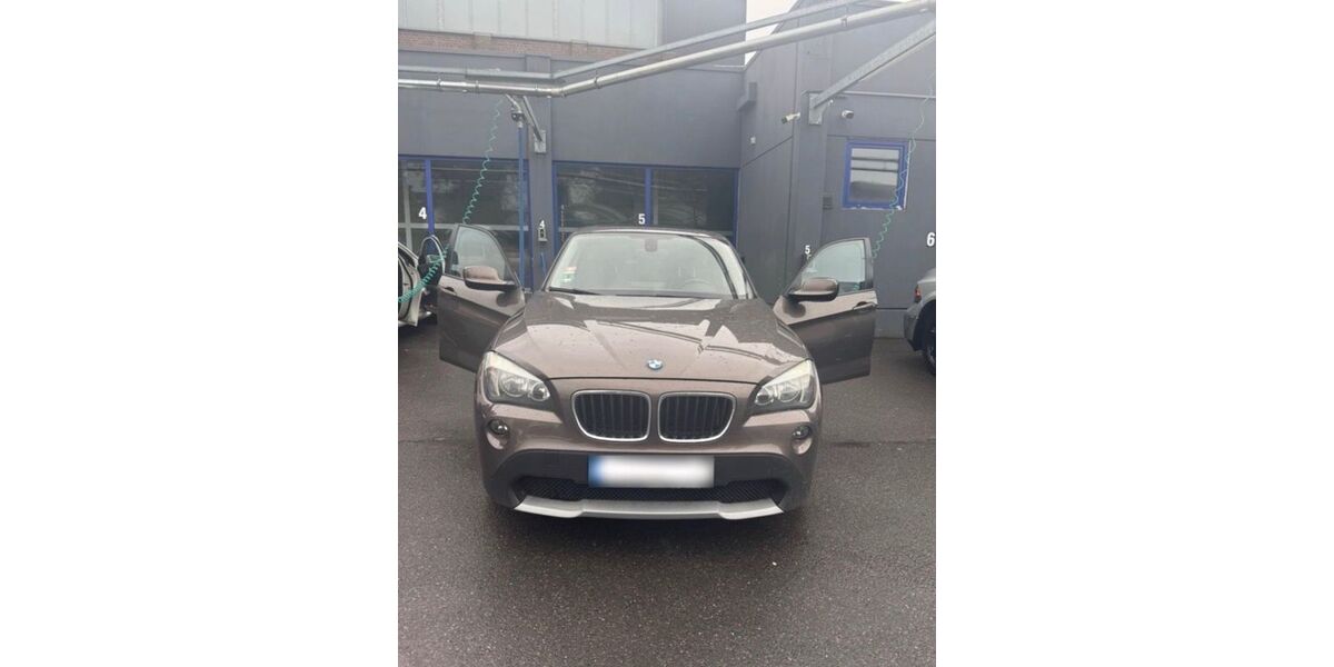 BMW X1 159.435 km 6.300 &euro; Solingen 42651