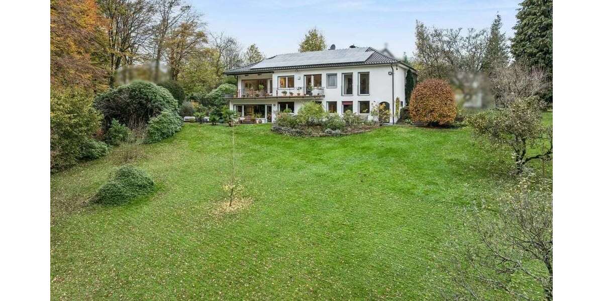 Haus zum Kaufen in Overath 1.499.999 € 273 m² 7 zimmer