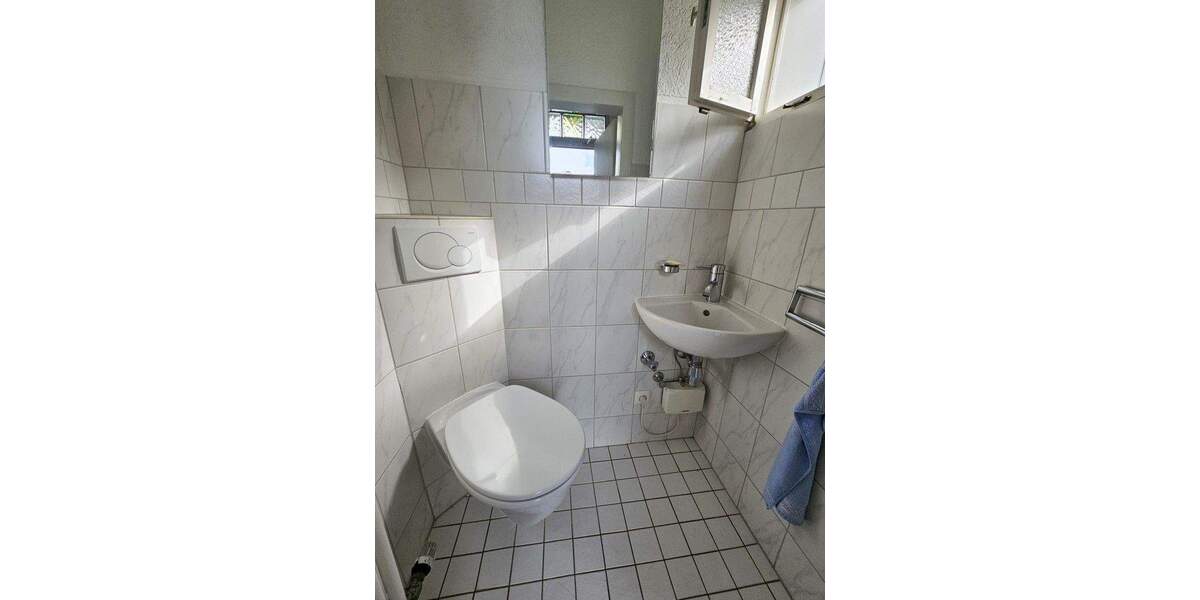 Geborgen wohnen im Schieferkleid – Ankommen und Zuhause sein - freistehendes Einfamilienhaus mit Garten und Garage 3 zimmer