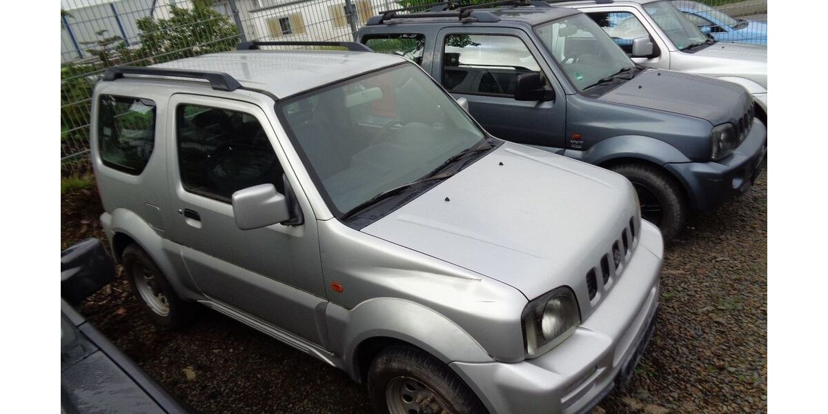 Suzuki Jimny 106.000 km 6.999 € Radevormwald 42477