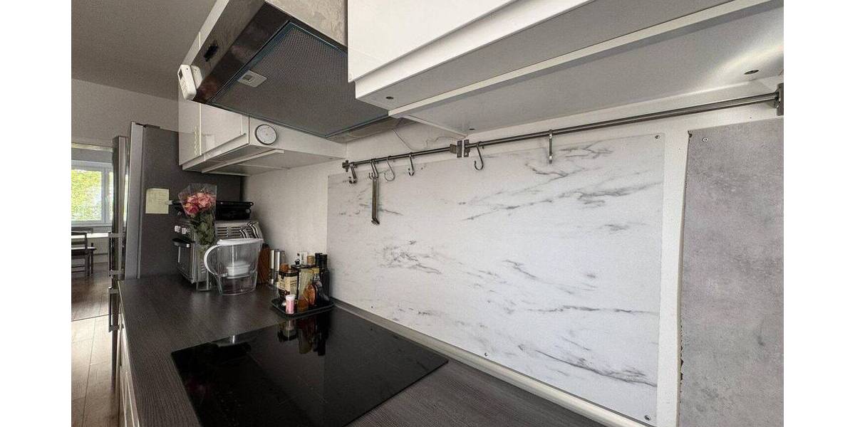 Etagenwohnung Düsseldorf Unterbilk - 3 Zimmer, 90 m&sup2;, 1.810&euro; | Angebot:26874110