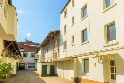Wohnung Düsseldorf Pempelfort - 8 Zimmer, 200 m&sup2;, 720.000&euro; | Angebot:26437073