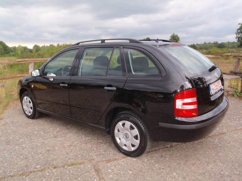 Skoda Fabia Kombi 269.788 km 2.250 € köln 50667