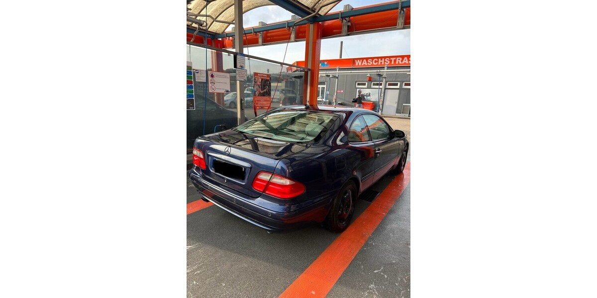 Mercedes-Benz CLK 320 175.000 km 3.700 &euro; Schwelm 58332