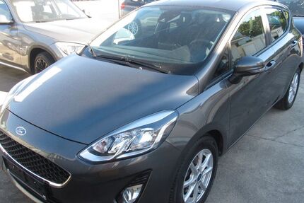 Ford Fiesta 51.800 km 10.500 &euro; Leverkusen 51371