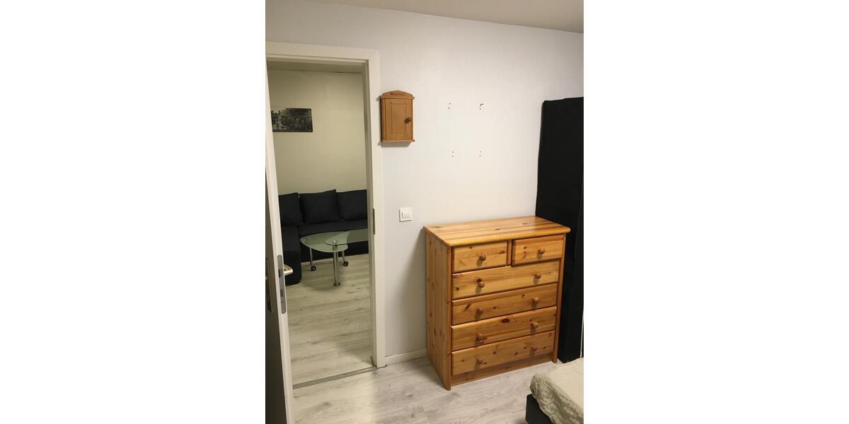 Zwischenmieter in Zeitraum 01.2026 bis 06.2026 2 zimmer