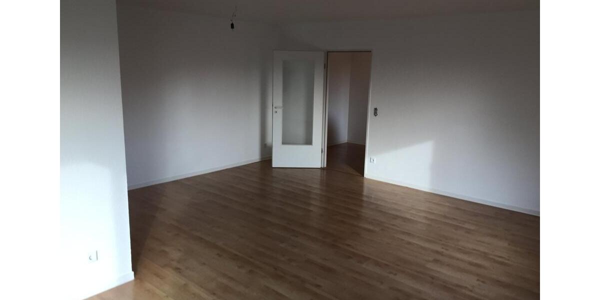 Mehrfamilienhaus, Wohnhaus Remscheid Gemarkung Bergisch Born - 3 Zimmer, 86 m&sup2;, 275.000&euro; | Angebot:24816159