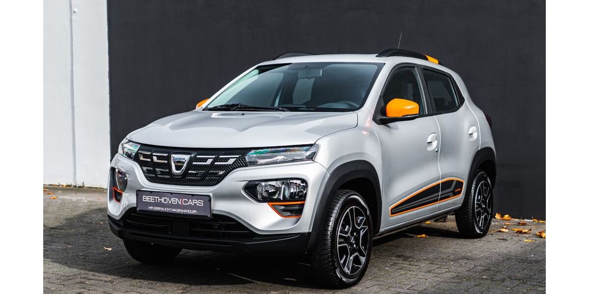 Dacia Spring 9.900 km 9.999 &euro; Solingen 42655