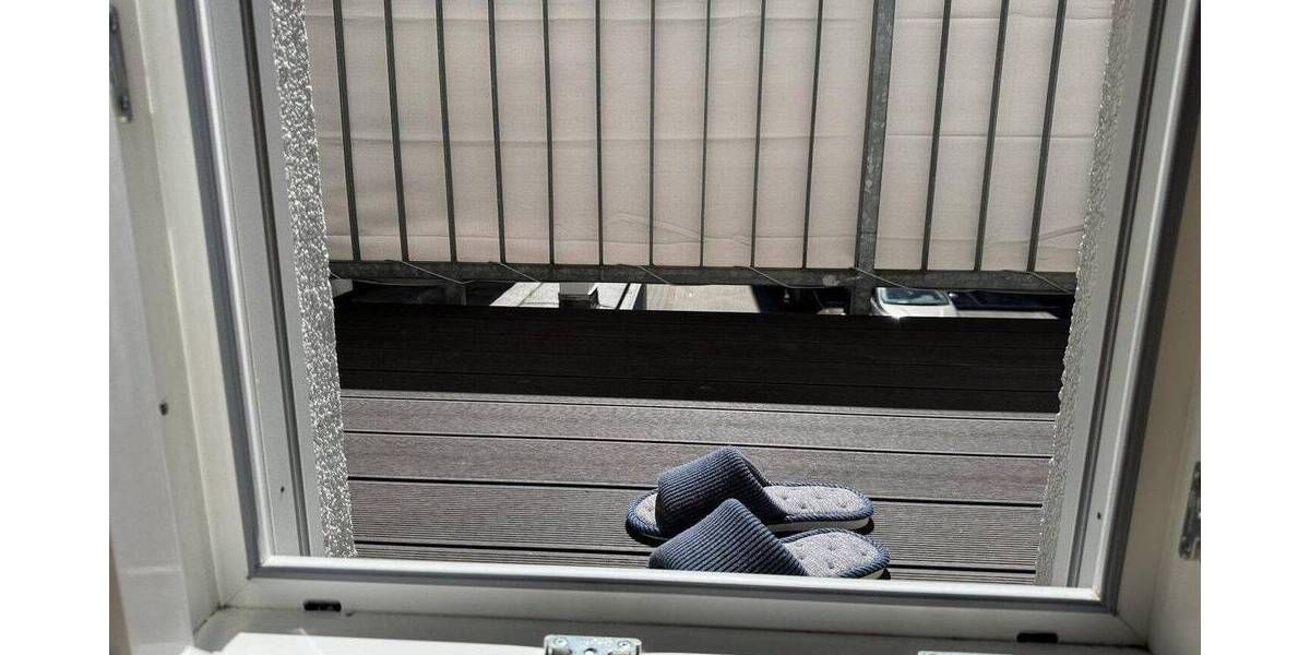 Etagenwohnung Düsseldorf Unterbilk - 3 Zimmer, 90 m&sup2;, 1.810&euro; | Angebot:26874110