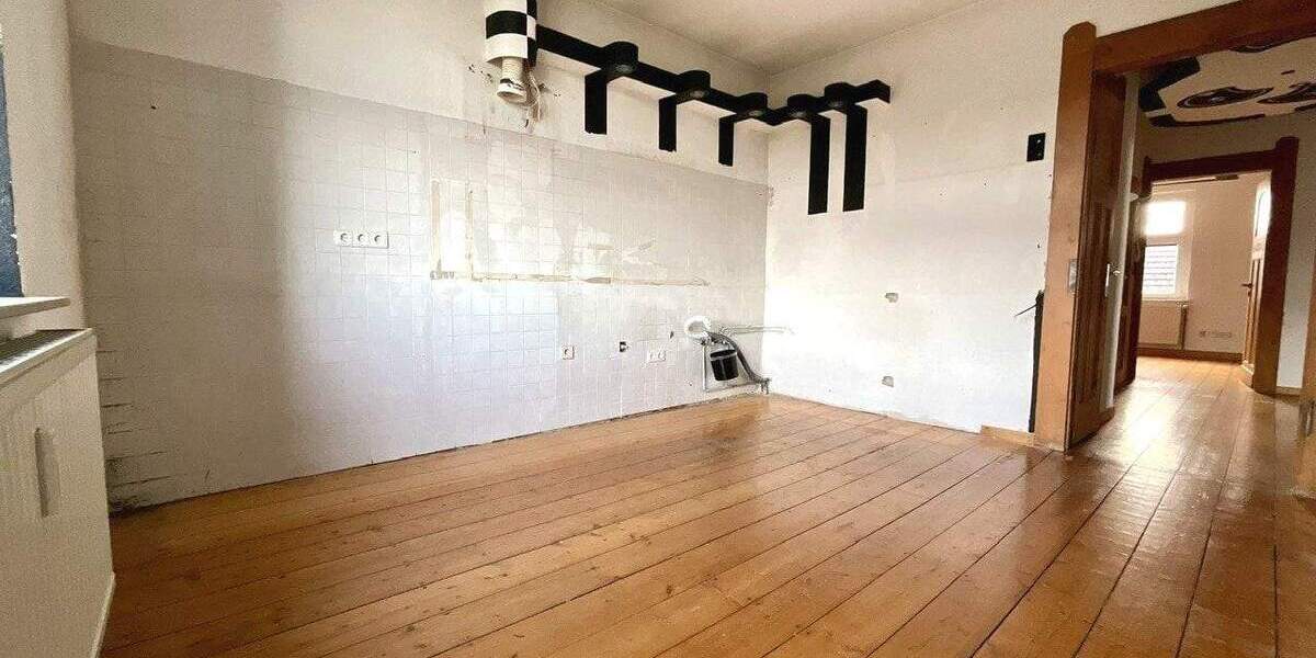 Mehrfamilienhaus, Wohnhaus Halver - 6 Zimmer, 170 m&sup2;, 199.000&euro; | Angebot:25730419