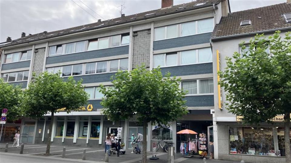 Dachgeschoßwohnung Langenfeld (Rheinland) - 2 Zimmer, 75 m&sup2;, 645&euro; | Angebot:23689817