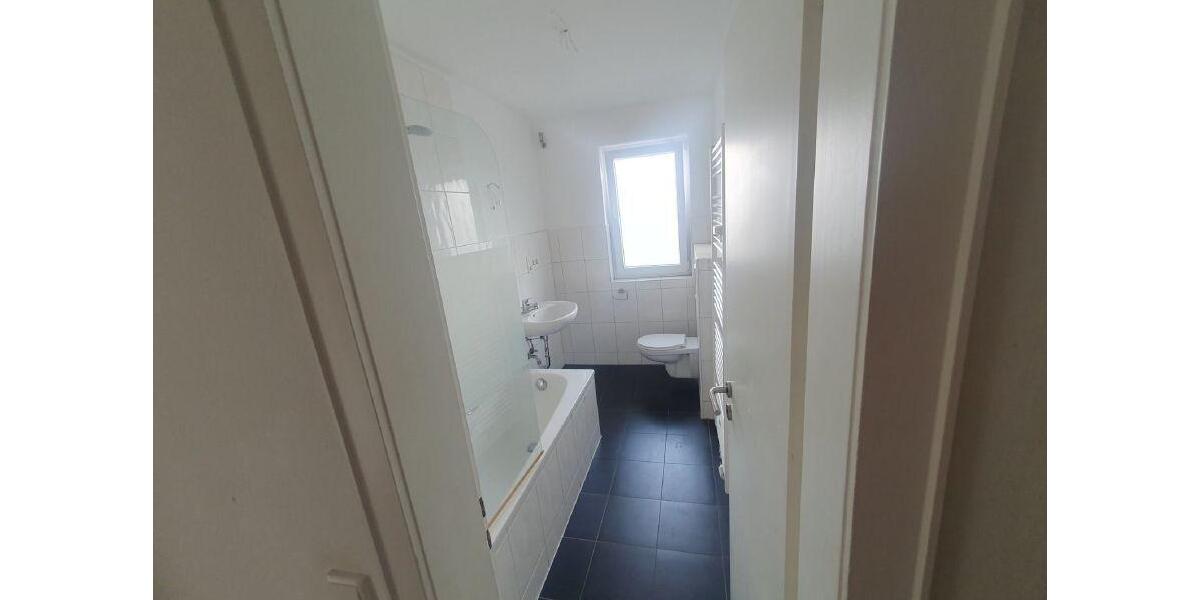 Geräumige 4-Zimmer-Wohnung in Remscheid - Ideal für Familien 4 zimmer